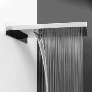 Лейка PORCELANOSA NK LOGIC Лейка PORCELANOSA NK LOGIC