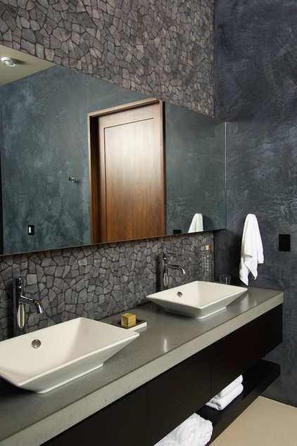Чорний колір в інтер'єрі ванної кімнати